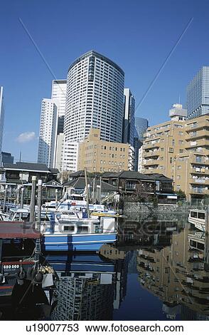 Stock Image - Cityscape of Shinagawa Ward, Tokyo Prefecture, Honshu, Japan. Fotosearch