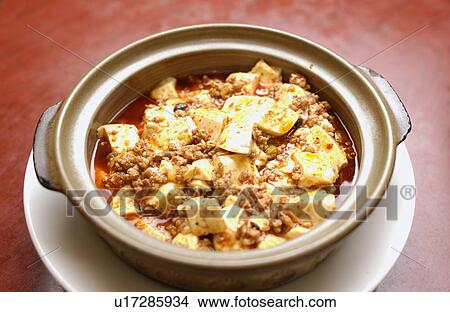 Picture - Tofu and minced meat cooked with chili sauce. Fotosearch