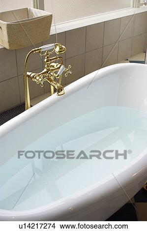 Picture - Water in bathtub. Fotosearch
