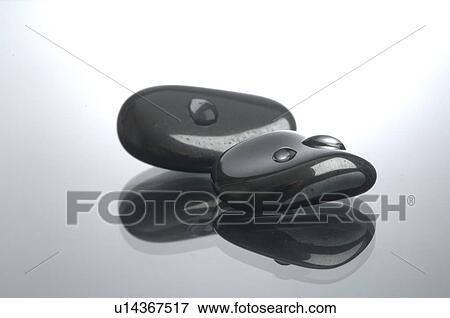 Stock Photo - Black onyx. Fotosearch