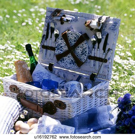 Picnic basket with wine bottle and baguette View Large Photo Image Stock Image - Picnic basket with wine bottle and baguette. Fotosearch