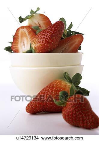Picture - Strawberries (Fragaria vesca). Fotosearch
