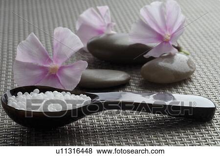 Stock Photo - Globules. Fotosearch