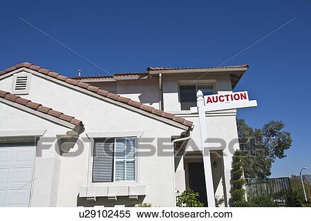 Stock Photography - House for sale. Fotosearch