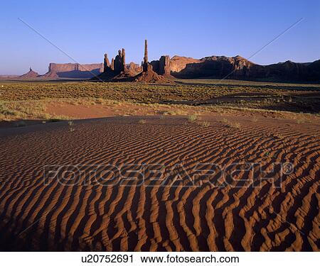 Stock Image - Monument Valley, Arizona, USA. Fotosearch