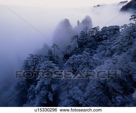 Stock Photograph - Mount Huangshan in Winter, Anhui Province, China. Fotosearch