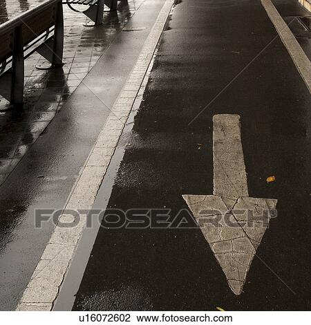 Arrow direction sign on Manhattan Bridge in Manhattan, New York City, U. S. A. View Large Photo Image Stock Image - Arrow direction sign on Manhattan Bridge in Manhattan, New York City, U. S. A.. Fotosearch