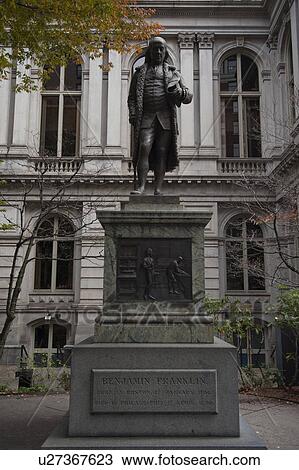 Stock Image - Benjamin Franklin statue in Boston, Massachusetts, USA. Fotosearch