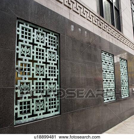 Stock Image - Exterior of the John W McCormack Courthouse in Boston, Massachusetts, USA. Fotosearch