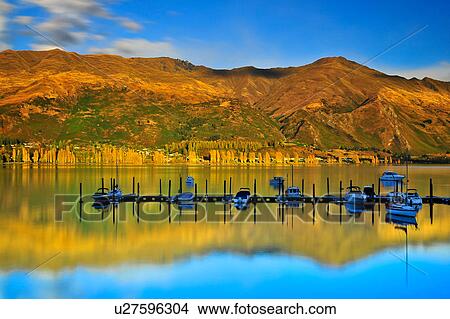 Lake Wanaka, South Island New Zealand View Large Photo Image Picture - Lake Wanaka, South Island New Zealand. Fotosearch