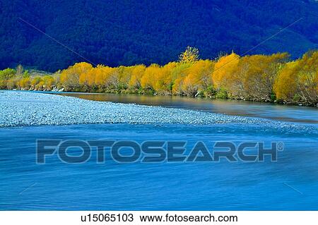 Lake Wanaka, South Island New Zealand View Large Photo Image Stock Image - Lake Wanaka, South Island New Zealand. Fotosearch