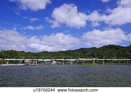 Picture - Taiwan, Taipei, Neihu, Dahu Park. Fotosearch