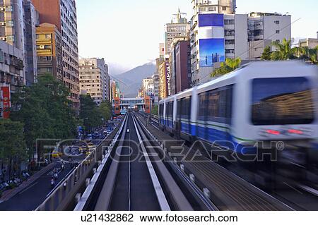 Stock Image - Taiwan, Taipei, Taipei MRT, Wenshan-Neihu Line, Daan Station. Fotosearch