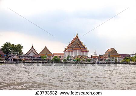 Stock Image - Thailand, Bangkok, Chao Praya river. Fotosearch