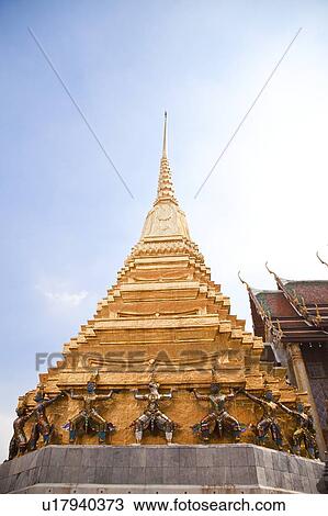 Stock Image - Thailand, Bangkok, Grand Palais, Wat Phra Kaeo. Fotosearch