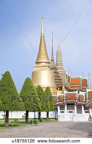 Stock Photograph - Thailand, Bangkok, Grand Palais, Wat Phra Kaeo. Fotosearch