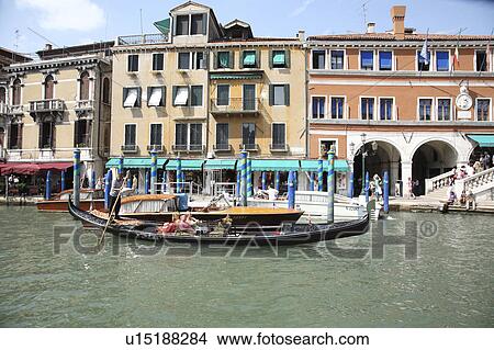 Picture - Canal and cityscape. Fotosearch