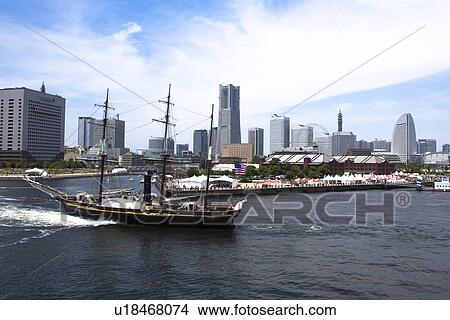 Picture - Minatomirai. Fotosearch