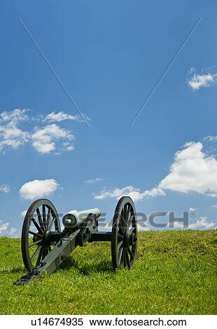 Cannon at Vicksburg National Military Park View Large Photo Image Stock Photography - Cannon at Vicksburg National Military Park. Fotosearch
