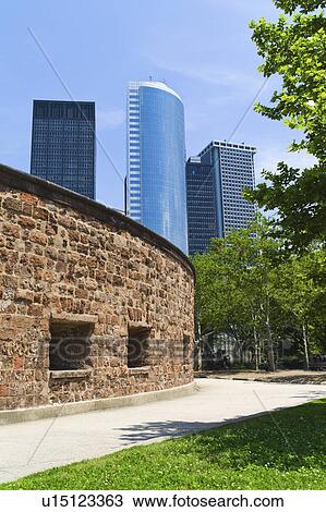 Stock Image - Path outside of Castle Clinton in Lower Manhattan. Fotosearch