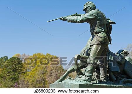 Stock Image - Statue of union soldier at Vicksburg National Military Park. Fotosearch