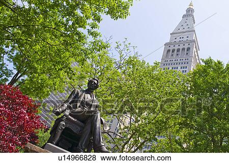 Statue of William Seward in Madison Square Park View Large Photo Image Stock Photo - Statue of William Seward in Madison Square Park. Fotosearch