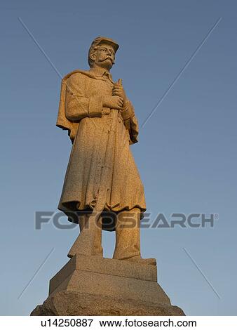 Stock Photo - 7th west Virginia statue. Fotosearch