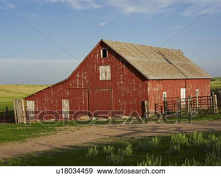 Stock Photo - Red barn. Fotosearch
