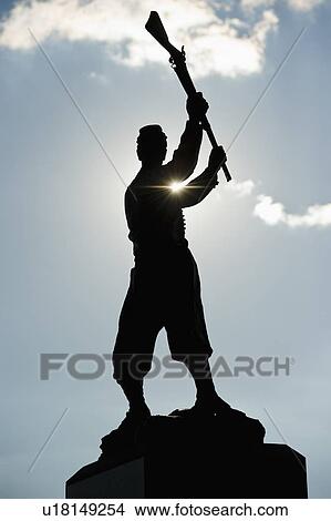 Statue at Gettysburg National Military Park View Large Photo Image Picture - Statue at Gettysburg National Military Park. Fotosearch