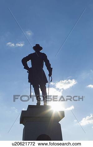 Sunset over statue at Gettysburg national military park View Large Photo Image Stock Image - Sunset over statue at Gettysburg national military park. Fotosearch