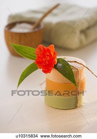 Picture - Tea lights and bath salts. Fotosearch