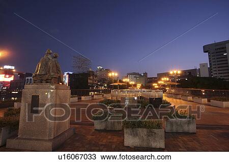 Fukuhaku Deai bridge at night, Fukuoka City, Fukuoka Prefecture, Kyushu, Japan View Large Photo Image Stock Image - Fukuhaku Deai bridge at night, Fukuoka City, Fukuoka Prefecture, Kyushu, Japan. Fotosearch
