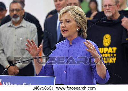 Stock Image - HENDERSON, NV - OCTOBER 14, 2015: Democratic U. S. presidential candidate & former Secretary of State Hillary Clinton speaks at International Union of Painters and Allied Trades (IUPAT) training center. Fotosearch