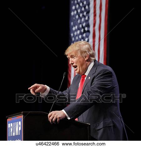 Stock Photograph - LAS VEGAS NEVADA, DECEMBER 14, 2015: Republican presidential candidate Donald Trump speaks at campaign event at Westgate Las Vegas Resort & Casino the day before the CNN Republican Presidential Debate. Fotosearch