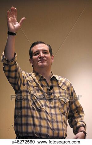 LAS VEGAS, NEVADA, DECEMBER 17, 2015: Republican Presidential candidate Sen. Ted Cruz, R-Texas, speaks, points and waves during Presidential Nevada rally at Siena Community Ballroom, Las Vegas, NV View Large Photo Image Stock Image - LAS VEGAS, NEVADA, DECEMBER 17, 2015: Republican Presidential candidate Sen. Ted Cruz, R-Texas, speaks, points and waves during Presidential Nevada rally at Siena Community Ballroom, Las Vegas, NV. Fotosearch