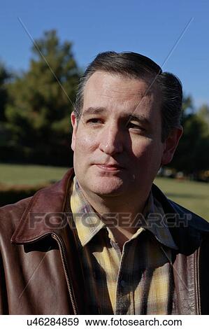 LAS VEGAS, NEVADA, DECEMBER 17, 2015: Closeup profile of Republican Presidential candidate Sen. Ted Cruz, R-Texas, interviewed at Presidential rally at Siena Community Ballroom, Las Vegas, NV View Large Photo Image Stock Photo - LAS VEGAS, NEVADA, DECEMBER 17, 2015: Closeup profile of Republican Presidential candidate Sen. Ted Cruz, R-Texas, interviewed at Presidential rally at Siena Community Ballroom, Las Vegas, NV. Fotosearch