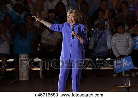 Stock Image - LAS VEGAS, NV - OCTOBER 14, 2015: Hillary Clinton, former U. S. secretary of state and 2016 Democratic presidential candidate, speaks at Hillary for America Nevada Rally, Springs Preserve Amphitheater. Fotosearch