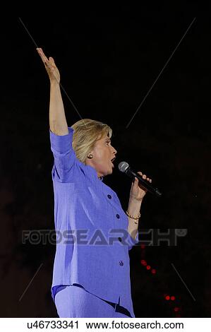 Stock Image - LAS VEGAS, NV - OCTOBER 14, 2015: Hillary Clinton, former U. S. secretary of state and 2016 Democratic presidential candidate, speaks at Hillary for America Nevada Rally, Springs Preserve Amphitheater. Fotosearch