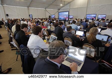 Stock Photo - REAGAN PRESIDENTIAL LIBRARY, SIMI VALLEY, LA, CA - SEPTEMBER 16, 2015, Media filing room during the Republican presidential debate at the Ronald Reagan Presidential Library in Simi Valley, California, U. S.. Fotosearch