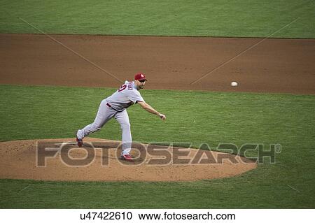 Stock Image - San Francisco, California, USA, October 16, 2014, AT&T Park, baseball stadium, SF Giants versus St. Louis Cardinals, National League Championship Series (NLCS), Pitcher Adam Wainwright. Fotosearch