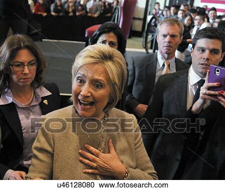 Stock Image - SAN GABRIEL, LA, CA - JANUARY 7, 2016, Democratic Presidential candidate Hillary Clinton shakes hands and poses for pictures at the Asian American and Pacific Islander (AAPI) members.. Fotosearch