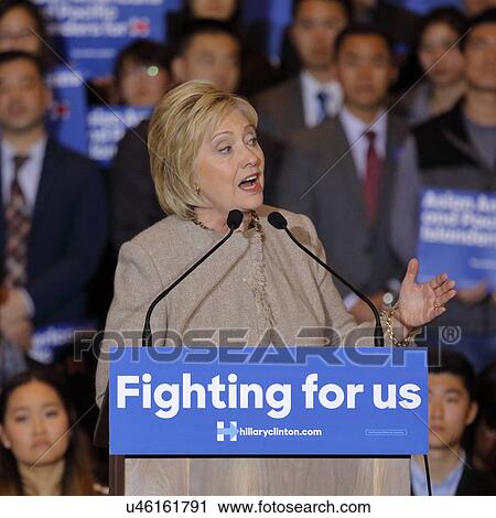 Stock Image - SAN GABRIEL, LA, CA - JANUARY 7, 2016, Democratic Presidential candidate Hillary Clinton speaks to Asian American and Pacific Islander (AAPI) members.. Fotosearch