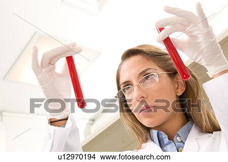 Picture - Lab technician. Fotosearch