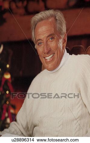 Picture - Andy Williams at the Moon River Theatre in Branson, Missouri. Fotosearch