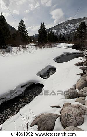 Winter landscape in Vail, Colorado View Large Photo Image Stock Image - Winter landscape in Vail, Colorado. Fotosearch