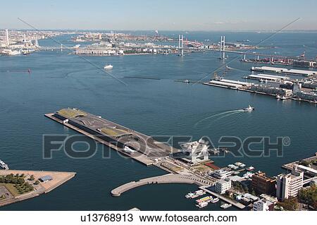 Stock Image - Aerial view of Osanbashi Pier, Yokohama City, Kanagawa Prefecture, Honshu, Japan. Fotosearch