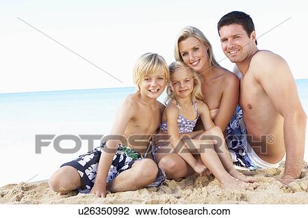 Portrait Of Family On Summer Beach Holiday View Large Photo Image Stock Image - Portrait Of Family On Summer Beach Holiday. Fotosearch