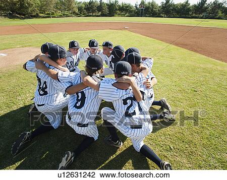 USA, California, Ladera Ranch, little league players (aged 10-11) in huddle View Large Photo Image Stock Image - USA, California, Ladera Ranch, little league players (aged 10-11) in huddle. Fotosearch