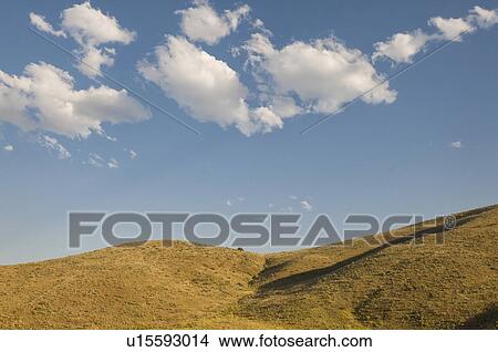 Picture - USA, Oregon, Clouds over hills. Fotosearch