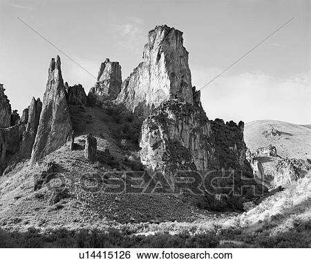 Stock Photograph - USA, Oregon, Rock Formation. Fotosearch